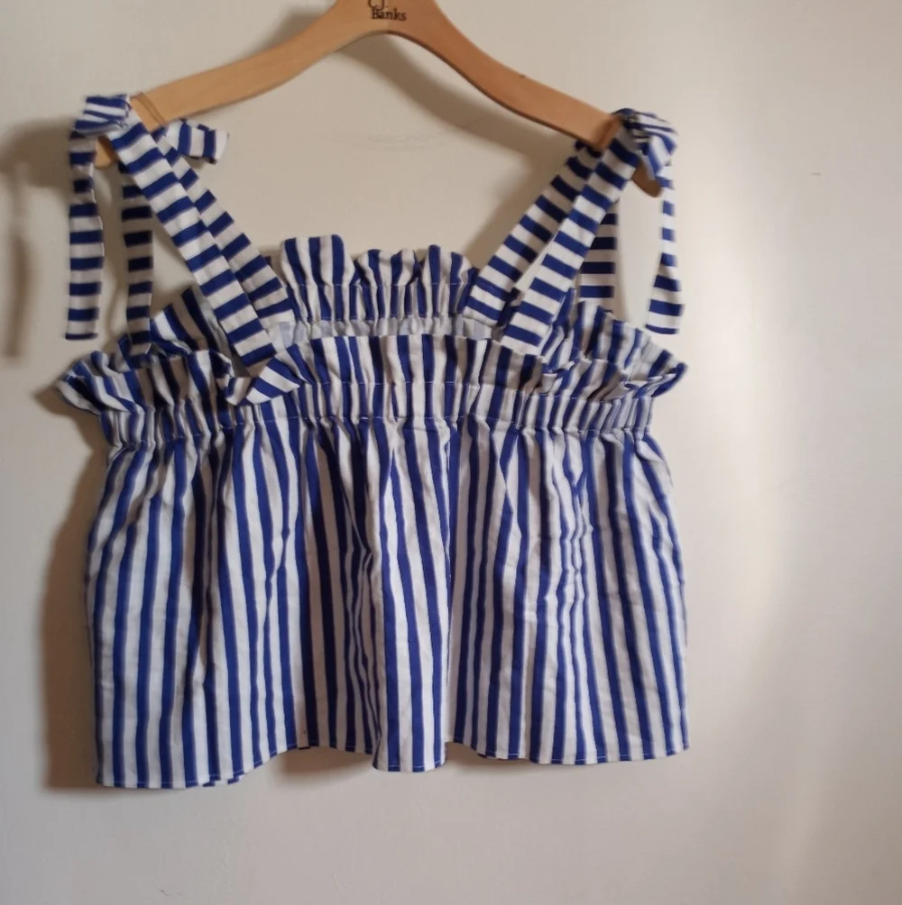 ELOQUII Elements Women's Plus Size  Tie-Shoulder Linen Tank - Picture 2 of 11